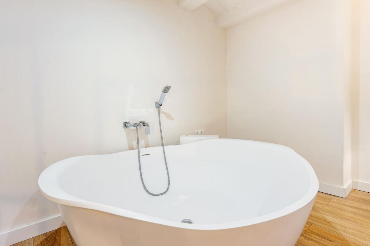 Quiet Gem With Jacuzzi In The Center Appartement